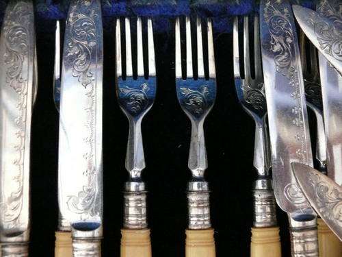 Vintage Late Victorian/Edwardian EPNS Cutlery Set in MINT Condition - British Made