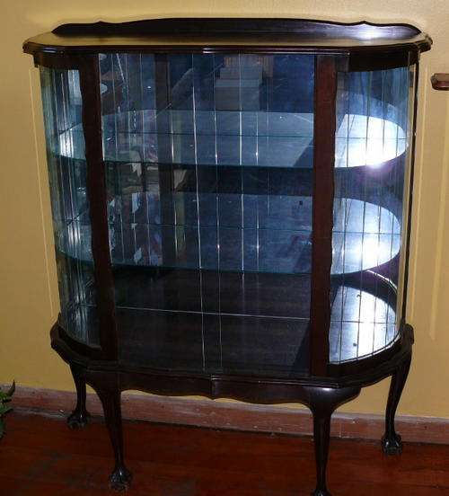 IMBUIA BALL & CLAW DISPLAY CABINET IN WONDERFUL CONDITION - CRAZY START!