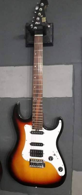 Buckley guitar and amp