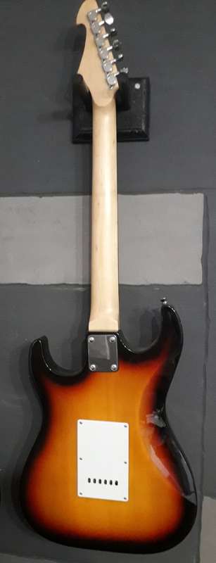 Buckley guitar and amp