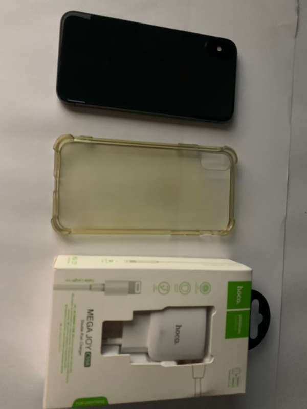 APPLE IPHONE X 64GB