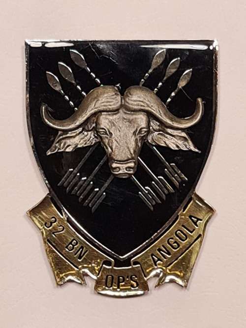 32 Battalion Plaque Badge
