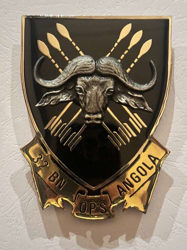 32 Battalion Plaque badge only