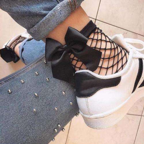 MESH BOW SOCK