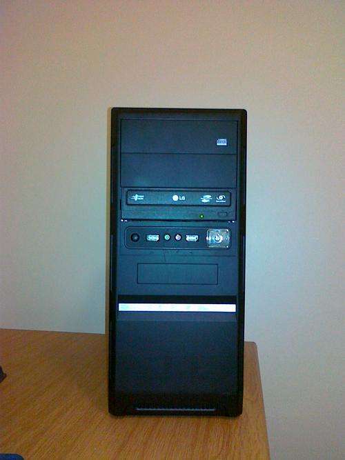 INTEL PENTIUM DUAL CORE 2.6 GHZ TOWER