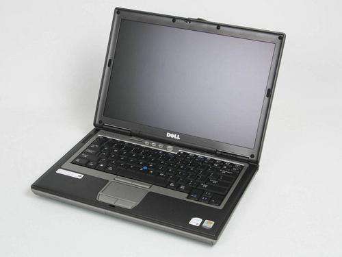 DELL D620 LAPTOP (CRAZY R1 WEEKEND AUCTION!!!!)