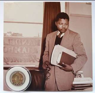 Mandela greeting card plus 90th birthday coin