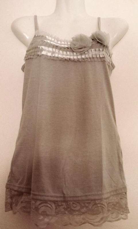Nice camisole top with flower