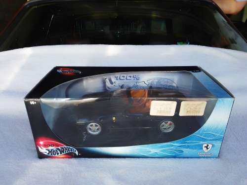 HotWheels 1/18 Ferrari 550 Barchetta