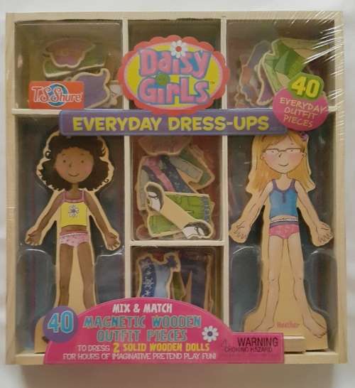 DAISY GIRLS EVERYDAY DRESS UP DOLLS
