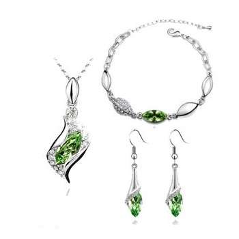 White gold plated Austrian Olive Green Crystal necklace/earrings/bracelet Jewelry Sets