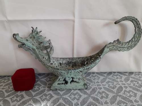 Stunning Rustick Metal Dragon