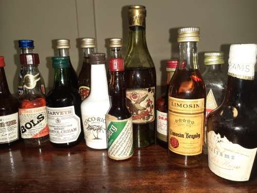Miniature X16 Interesting Liqueurs