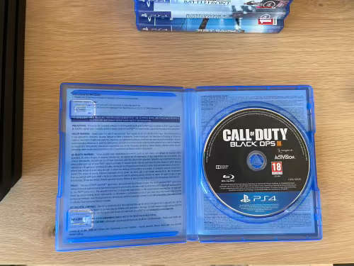 Sony PlayStation 4 Pro | 1 Tb | 2 Controllers and Dock | 10 Games | 4k HDR Gaming