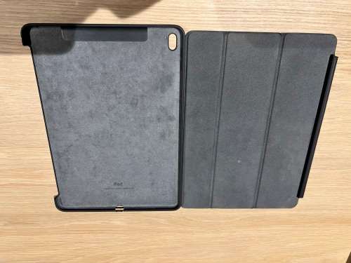 Apple IPad Pro 9.7 Inch | Wifi and Cellular | 256 Gb Storage | Apple Pencil, Case and Cover Included