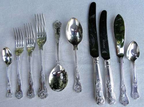 SA RETAILER~10 PIECE VINTAGE KINGS PATTERN DINNER CUTLERY PLACE SETTING~5 MORE SETS AVAILABLE READ!!