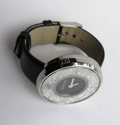 LADIES SWAROVSKI CRYSTALLINE LARGE FACE WATCH 1135988 WORKING VALUE R7000