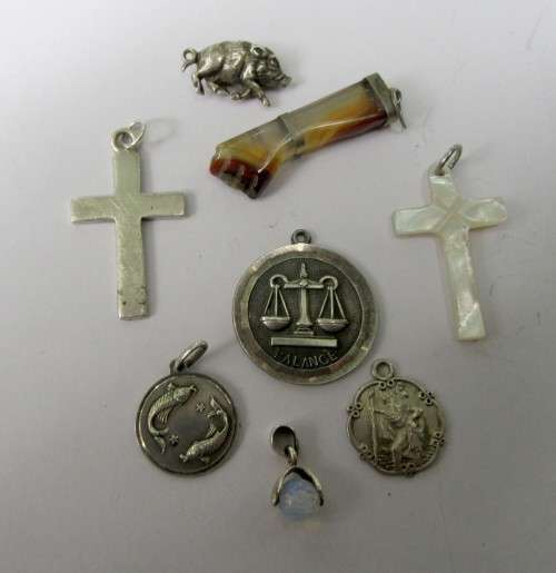 COLLECTION 18 MIXED STERLING SILVER PENDANTS/RINGS/OTHER~IDEAL FOR SELLER/DEALER~LOW COST