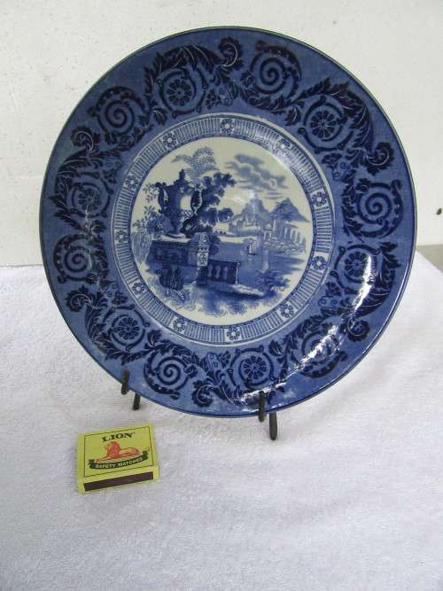DESIRABLE ANTIQUE C1918 ETRUSCAN FLOW BLUE CABINET PLATE NO DAMAGES
