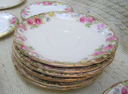 WOW LARGE 55 PIECE VINTAGE 1939/40 ENGLISH ROSE D6071 ROYAL DOULTON SET VALUE R6500.00