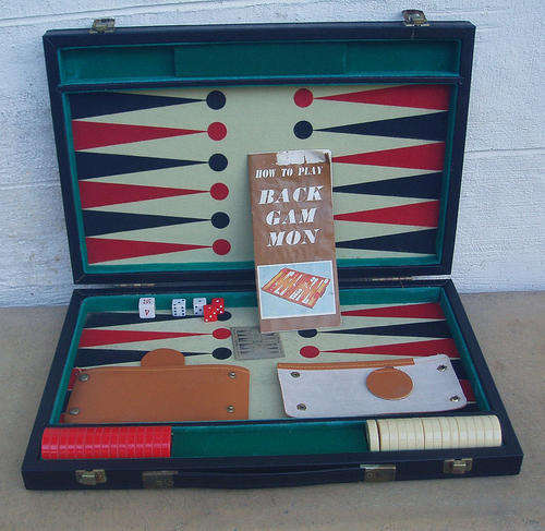 COLLECTABLE BACKGAMMON GAME~BOXED COMPLETE