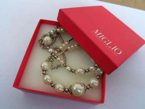 STUNNING MIGLIO DESIGNER METAL & PEARL NECKLACE AND MATCHING BRACELET