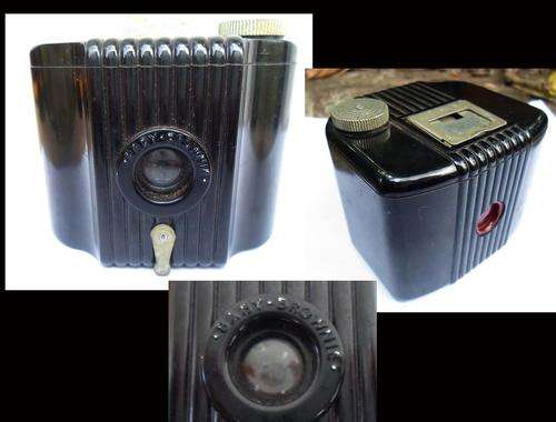 VERY COLLECTABLE ART DECO ERA KODAK BABY BROWNIE BOX CAMERA