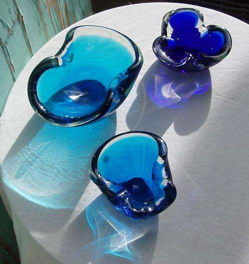 CRAZY R1~3 GENUINE COLOURFUL MURANO BOWLS UP FOR GRABS~TAKE NOTE.....