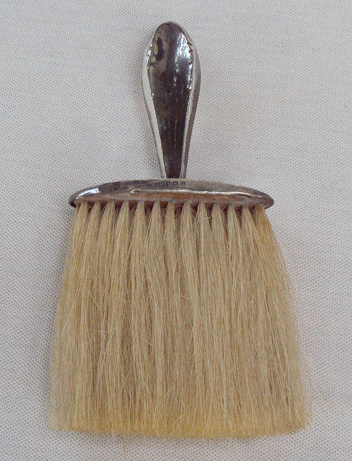CHARMING SOFT BRISTLE~SILVER HALL MARKED 1912~D/TABLE SWEEPER~NICE CONDITION