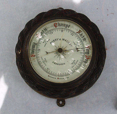 ANTIQUE/VINTAGE SCOTTISH ANEROID BAROMETER~BERRY & MACKAY ABERDEEN~TWIST ROPE CASING~AS FOUND