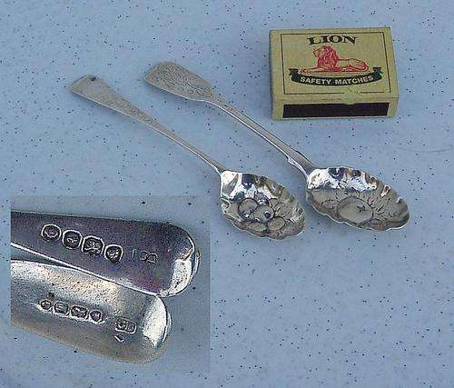 VERY RARE ANTIQUE HALLMARKED SILVER BERRY SPOONS~GEORGIAN/VICTORIAN