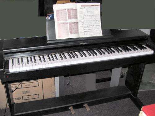 TECHNICS electric - digital piano