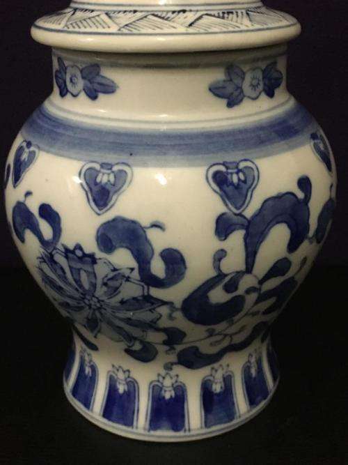 CHINESE BLUE and WHITE GINGER JAR WITH LID