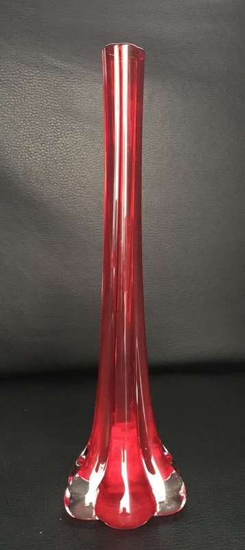 RED LONG STEMMED VASE