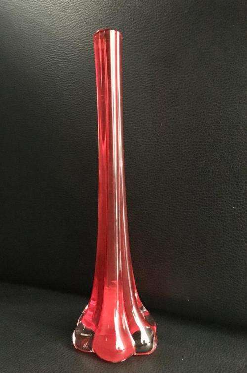 RED LONG STEMMED VASE