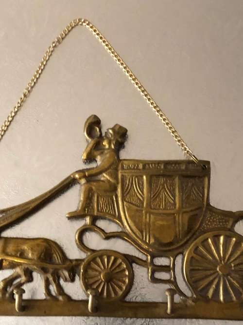 BRONZE COACHMAN KEY HOLDER WITH CHAIN