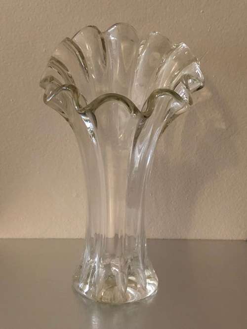 MURANO ART GLASS HANDKERCHIEF CLAM SHELL VASE