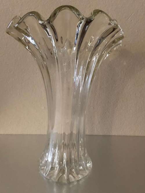 MURANO ART GLASS HANDKERCHIEF CLAM SHELL VASE