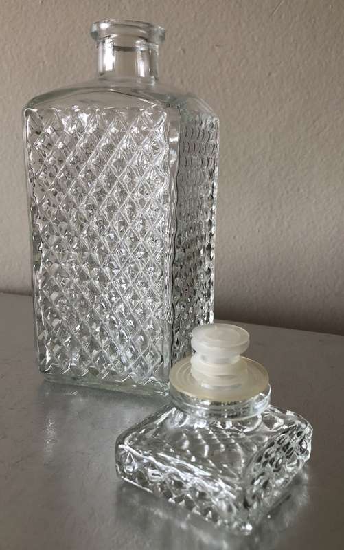 ITALIAN CUT GLASS DECANTER