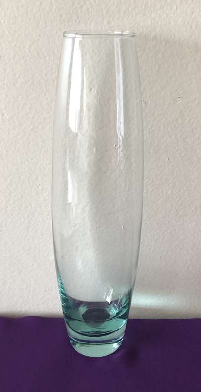 GLASS VASE 30CM