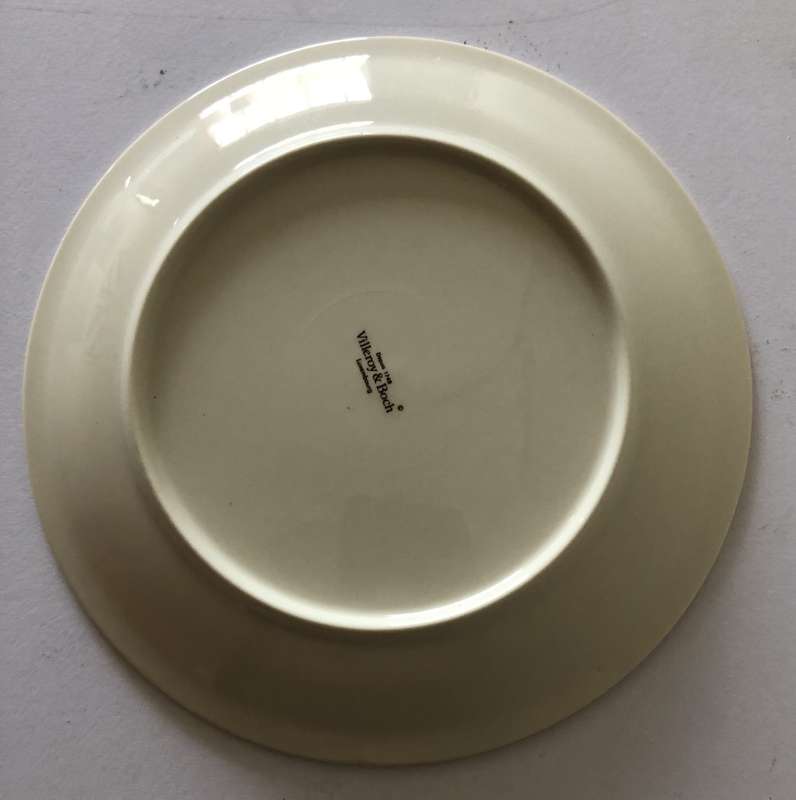 VINTAGE VILLEROY & BOCH - LUXEMBOURG (DEPUIS 1748) 19CM DECORATIVE PLATE