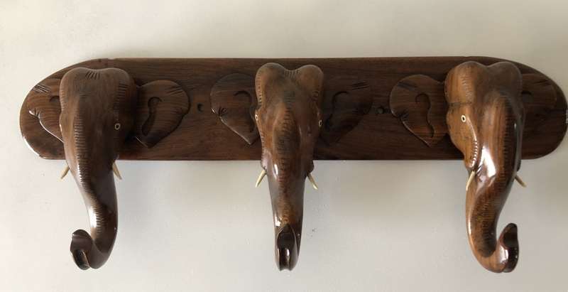 BEAUTIFUL THREE HAND CARVED TEAK WOODEN ELEPHANT TRUNK HAT RAIL