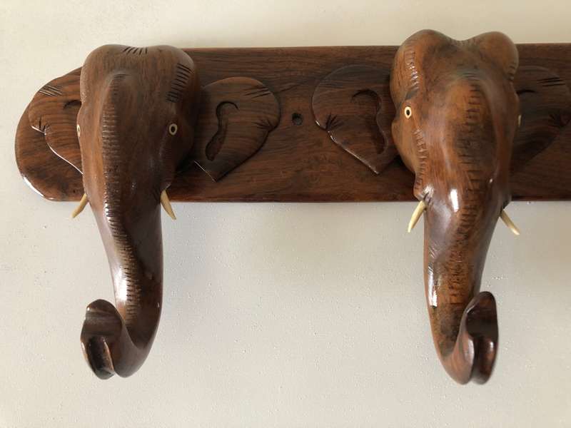 BEAUTIFUL THREE HAND CARVED TEAK WOODEN ELEPHANT TRUNK HAT RAIL