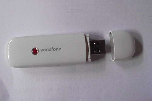 VODAFONE MOBILE CONNECT, CE 0682, HDSA USB STICK. Mod K3585.Rev 2