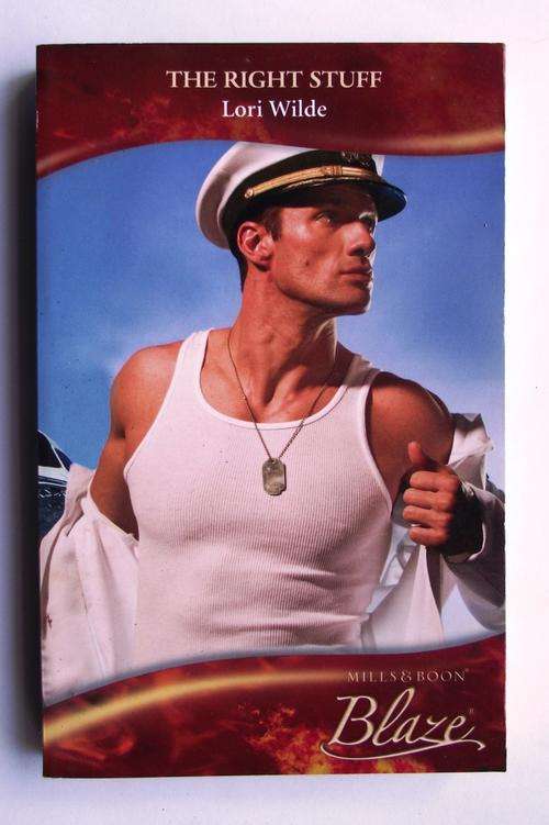 MILLS & BOON: THE RIGHT STUFF: BLAZE. (V/good cond.)