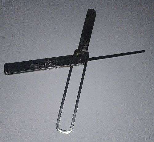Vintage Dunhill Tobacco Pipe Cleaning Tool