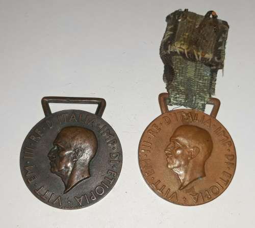 Italian African Campaign Molti Nemici Molto Onore Medals