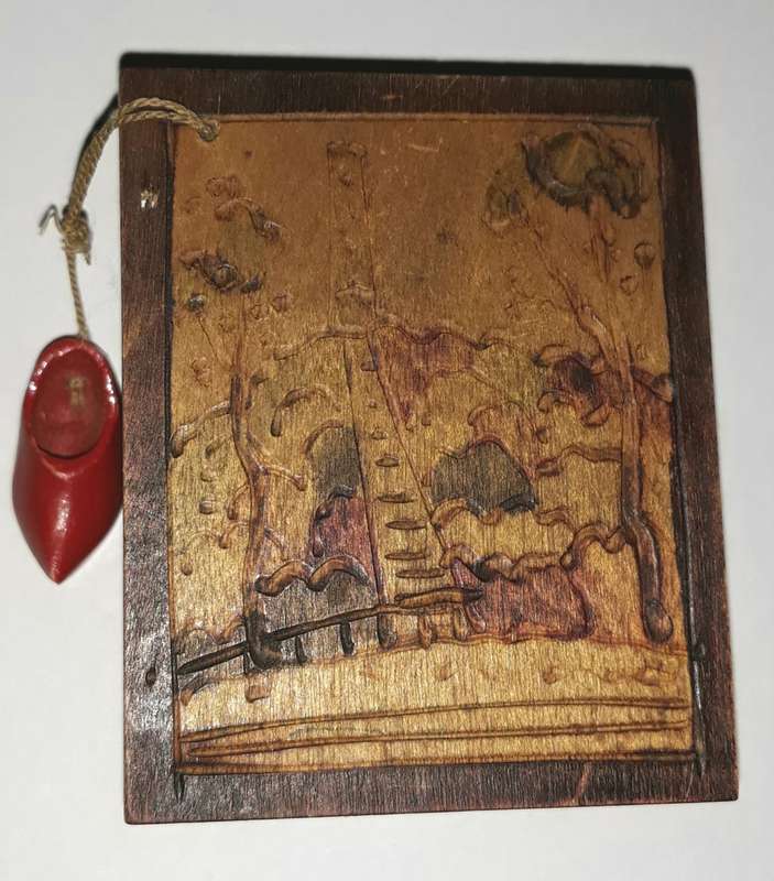 Vintage Dutch Pyramide van Austerlitz Matchbox Holder