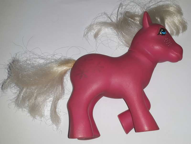 Vintage Hasbro My Little Pony G1 Winter Pony Snowflake
