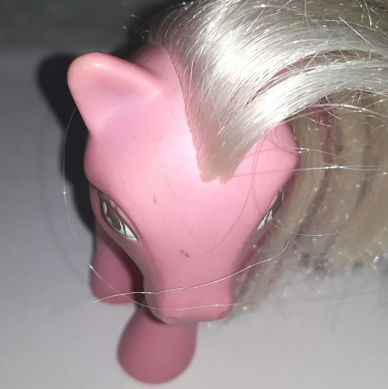 Vintage Hasbro My Little Pony G1 Romance Pony Love Token